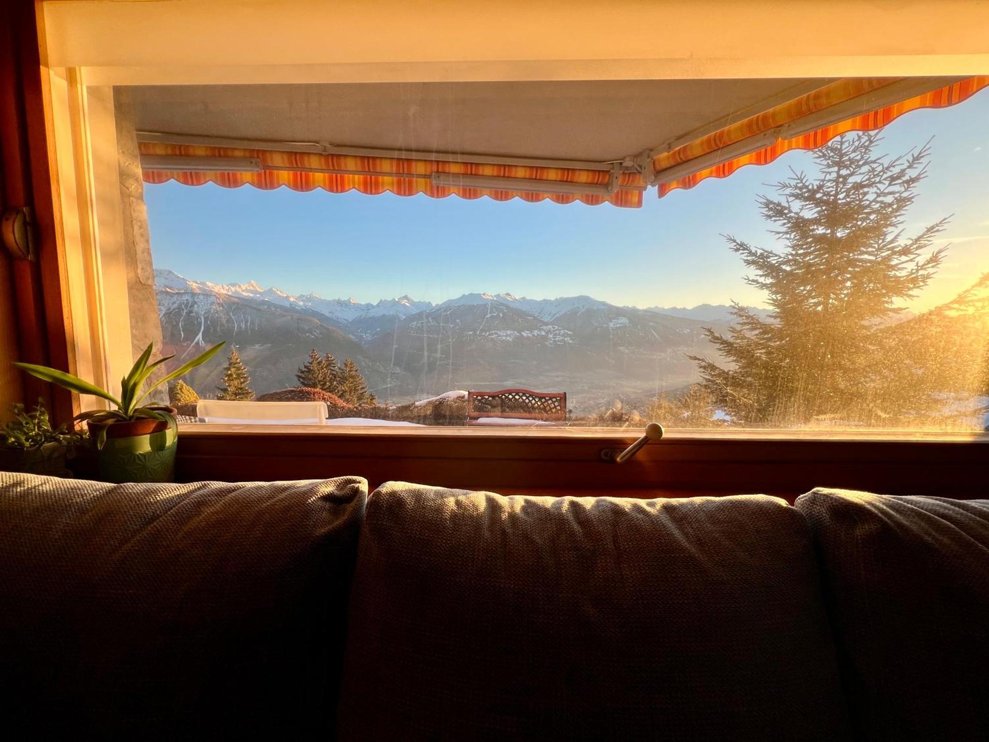 La Louise Avec Vue Imprenable Chalet Crans-Montana